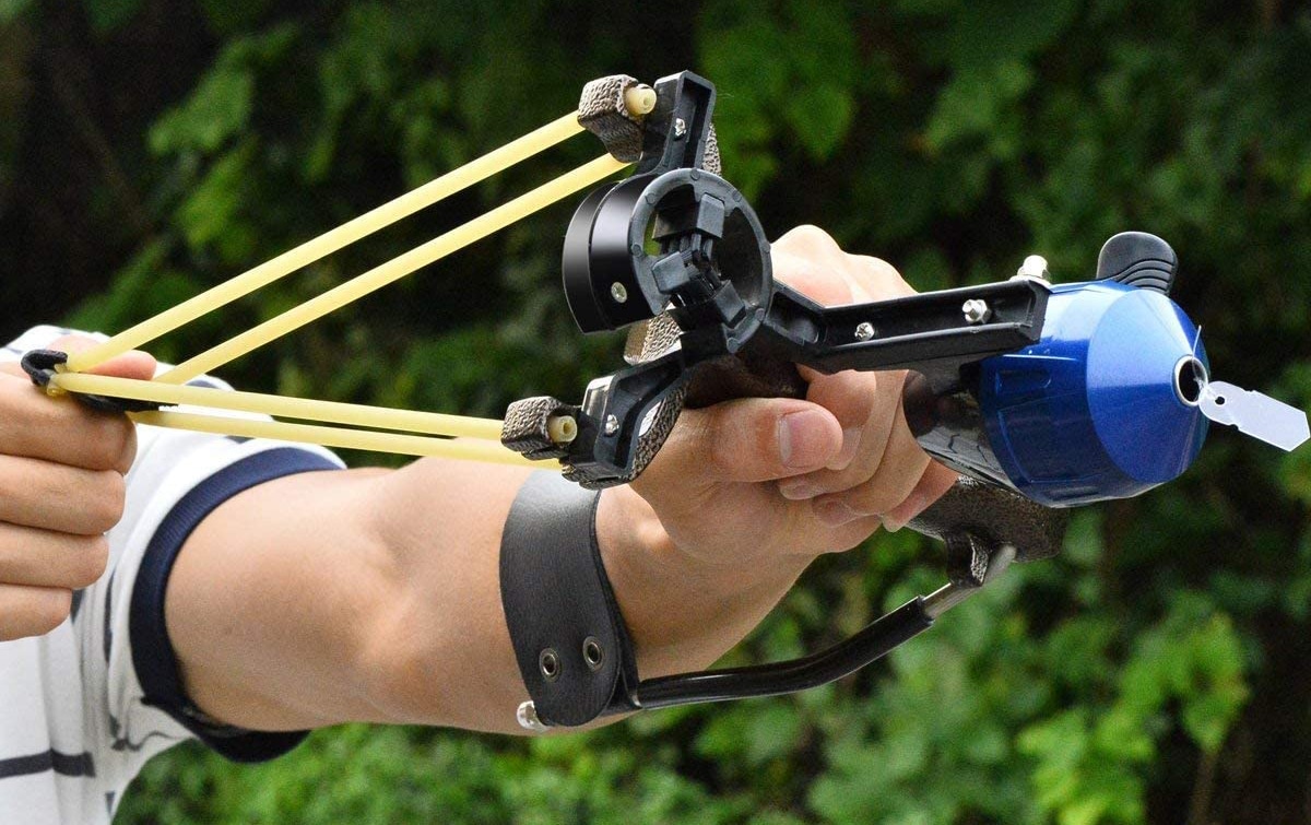Top 10 Best Hunting Slingshots in 2021 Reviews | Guide