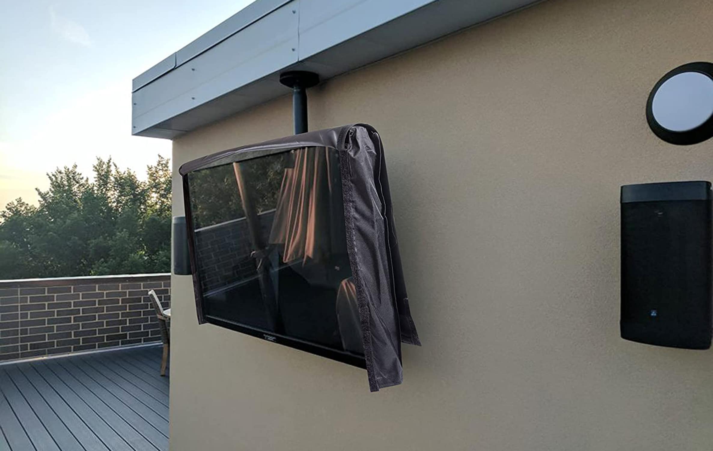 Top 10 Best Outdoor TV Covers in 2021 Reviews | Guide